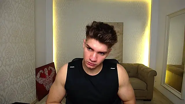 Snapshot of MaxKaiden chatting on 10-13-25, 05:40 MaxKaiden online show from 10-13-25, 05:40