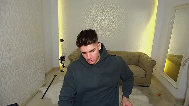 Snapshot of MaxKaiden chatting on 11-08-25, 05:18 MaxKaiden online show from 11-08-25, 05:18