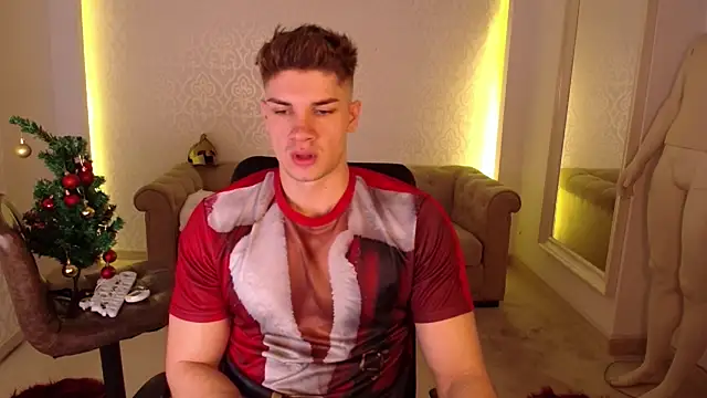 Snapshot of MaxKaiden chatting on 11-30-25, 05:33 MaxKaiden online show from 11-30-25, 05:33