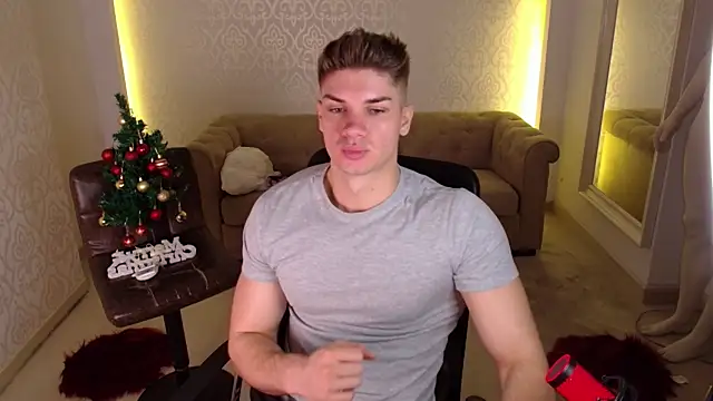 Snapshot of MaxKaiden chatting on 12-03-25, 06:10 MaxKaiden online show from 12-03-25, 06:10