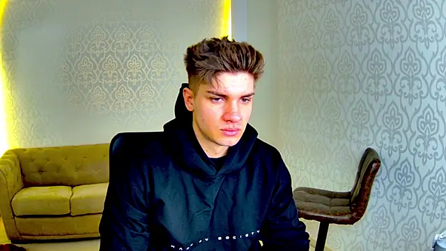 MaxKaiden online show from 02-23-26, 05:49