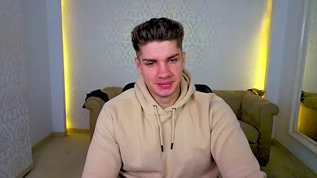 MaxKaiden online show from 04-21-26, 05:25