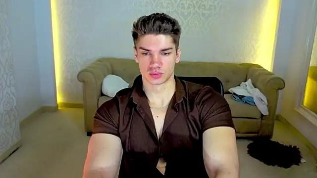 Snapshot of MaxKaiden chatting on 05-31-26, 05:15 MaxKaiden online show from 05-31-26, 05:15