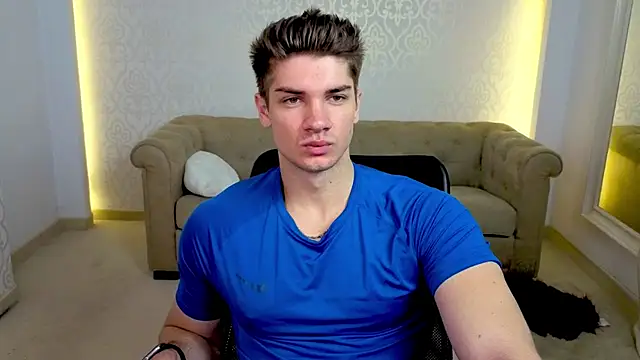 Snapshot of MaxKaiden chatting on 06-03-26, 03:53 MaxKaiden online show from 06-03-26, 03:53