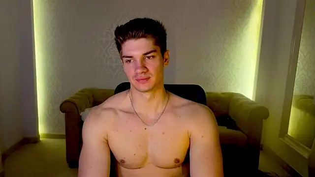 Snapshot of MaxKaiden chatting on 06-05-26, 03:57 MaxKaiden online show from 06-05-26, 03:57