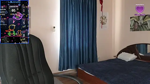 Sandra Snowflake online show from 09-19-25, 01:23