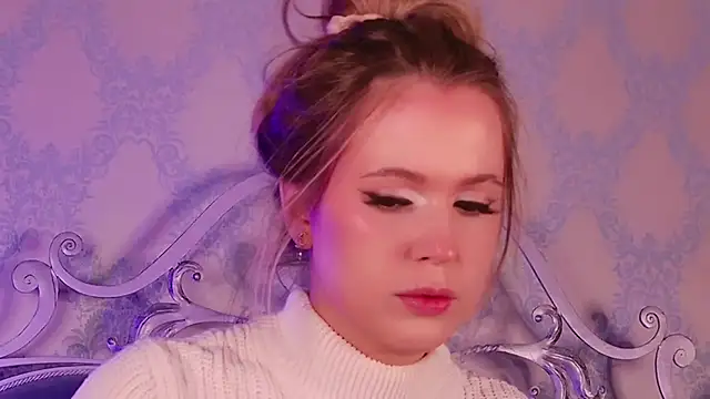 BECKI VRES online show from 10-21-25, 08:42