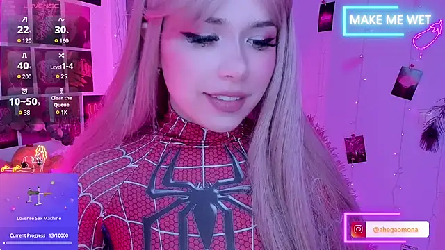 Snapshot of Sparkle_Mona chatting on 03-05-25, 12:59 Sparkle Mona online show from 03-05-25, 12:59