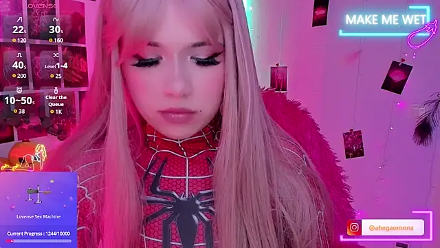 Snapshot of Sparkle_Mona chatting on 03-05-25, 04:02 Sparkle Mona online show from 03-05-25, 04:02