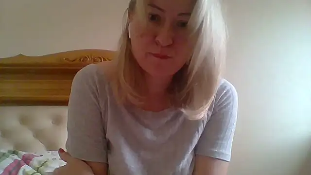 Snapshot of Mary888x chatting on 03-03-25, 05:50 Mary888x online show from 03-03-25, 05:50