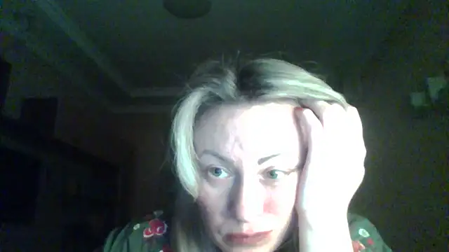 Snapshot of Mary888x chatting on 03-03-25, 08:54 Mary888x online show from 03-03-25, 08:54