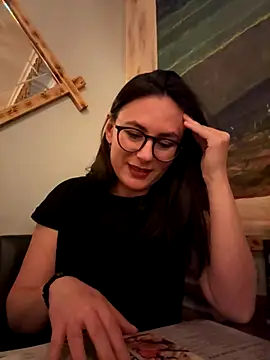 Snapshot of AvaFlowers6 chatting on 11-08-25, 06:29 AvaFlowers6 online show from 11-08-25, 06:29