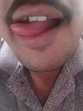 robis12314 online show from 03-05-25, 07:49