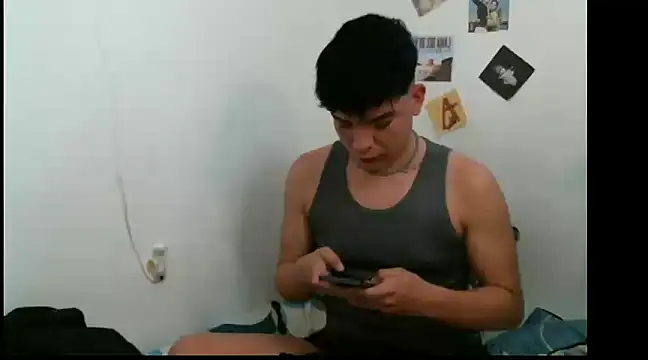 Snapshot of sebas_carter chatting on 02-20-25, 10:59 sebas carter online show from 02-20-25, 10:59