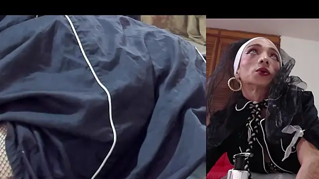 afroditacute15 online show from 10-28-25, 05:59