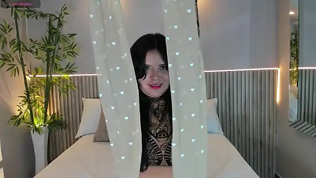 Snapshot of GeorginaReyes chatting on 03-13-25, 11:16 GeorginaReyes online show from 03-13-25, 11:16