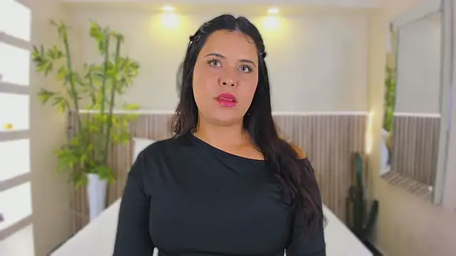 GeorginaReyes online show from 07-26-26, 06:04