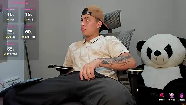 Snapshot of mattiwsmorris_ chatting on 10-31-25, 06:25 mattiwsmorris online show from 10-31-25, 06:25