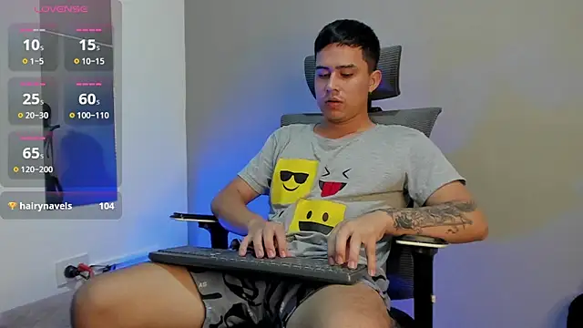 Snapshot of mattiwsmorris_ chatting on 11-21-25, 09:57 mattiwsmorris online show from 11-21-25, 09:57