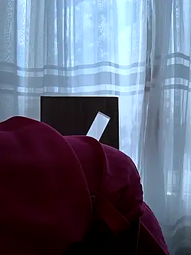 Mrsvictoriaaa online show from 10-02-25, 07:54