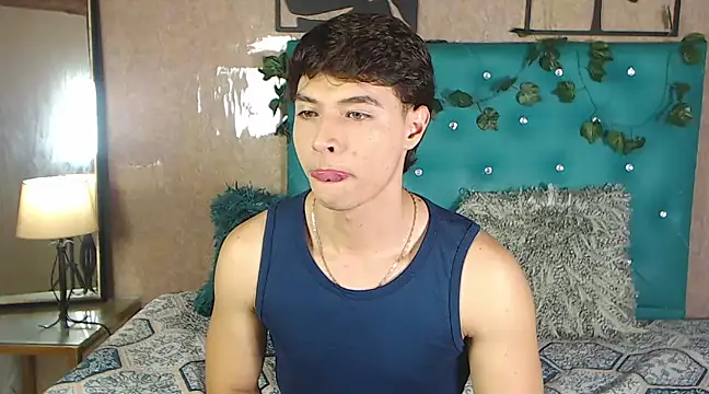 LiamAndrewzz online show from 03-23-25, 04:05