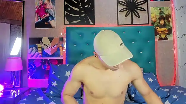 LiamAndrewzz online show from 10-01-25, 09:32