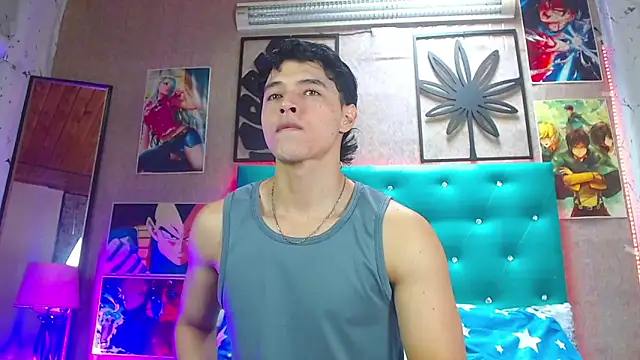 LiamAndrewzz online show from 10-04-25, 05:33