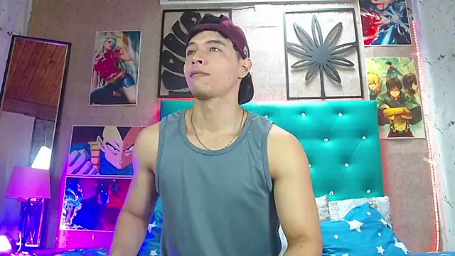 LiamAndrewzz online show from 10-07-25, 05:43