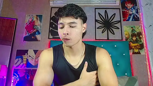 LiamAndrewzz online show from 03-18-26, 04:15