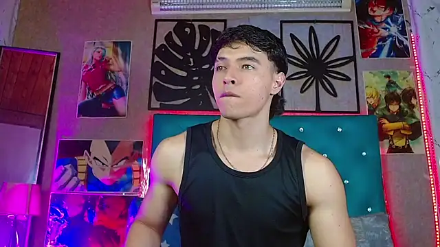 LiamAndrewzz online show from 04-10-26, 03:45