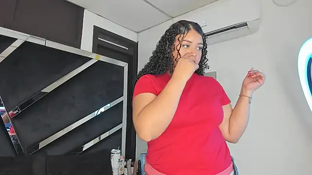 Snapshot of Rubyxht chatting on 11-01-25, 12:40 Rubyxht online show from 11-01-25, 12:40