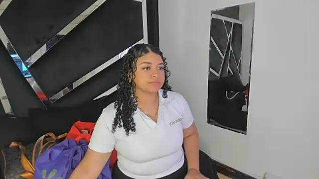 Snapshot of Rubyxht chatting on 11-07-25, 12:38 Rubyxht online show from 11-07-25, 12:38