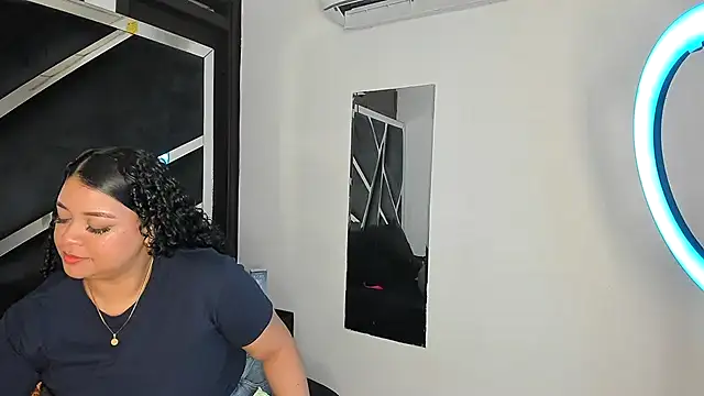 Snapshot of Rubyxht chatting on 11-22-25, 12:37 Rubyxht online show from 11-22-25, 12:37