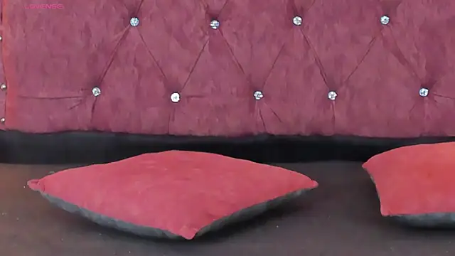 ValentinaGuerra online show from 12-01-25, 01:32