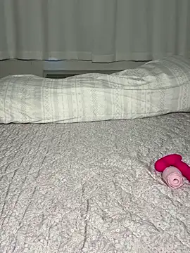 skybeatrice7 online show from 03-12-25, 09:03