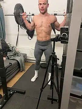 pesyelisa online show from 02-25-25, 06:42