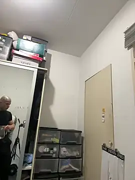 pesyelisa online show from 02-27-25, 01:38