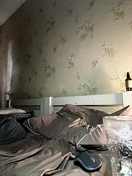 Naughtbaby 2025 online show from 09-13-25, 03:12