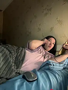 Naughtbaby 2025 online show from 11-14-25, 04:11