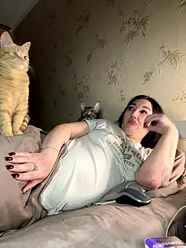 Naughtbaby 2025 online show from 01-05-26, 11:52