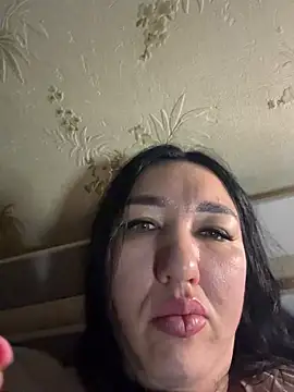 Naughtbaby 2025 online show from 05-16-26, 11:25