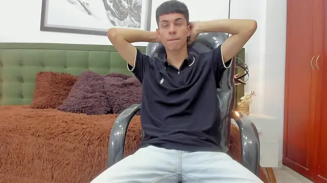 Snapshot of Johann_sex chatting on 01-18-26, 05:06 Johann sex online show from 01-18-26, 05:06