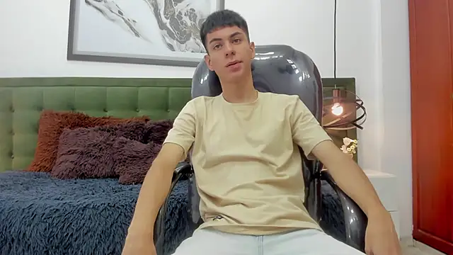 Snapshot of Johann_sex chatting on 02-22-26, 05:00 Johann sex online show from 02-22-26, 05:00