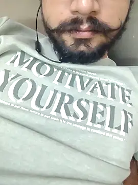 Snapshot of yourindianfellow chatting on 10-04-25, 01:09 yourindianfellow online show from 10-04-25, 01:09