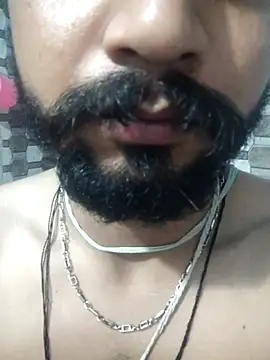 Snapshot of yourindianfellow chatting on 03-09-26, 06:28 yourindianfellow online show from 03-09-26, 06:28