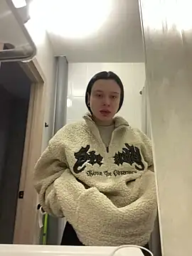 AlishaPrettyBlade online show from 03-08-25, 04:56