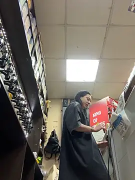 AlishaPrettyBlade online show from 09-20-25, 12:28