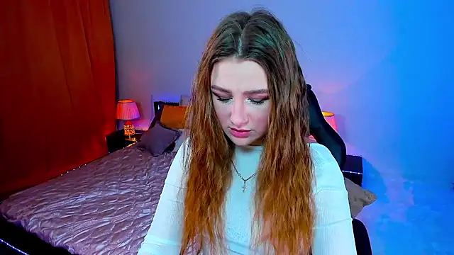 Snapshot of Sofia_beautifuul chatting on 12-14-25, 02:17 Sofia beautifuul online show from 12-14-25, 02:17