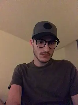 yoyoboy988 online show from 03-09-25, 07:26