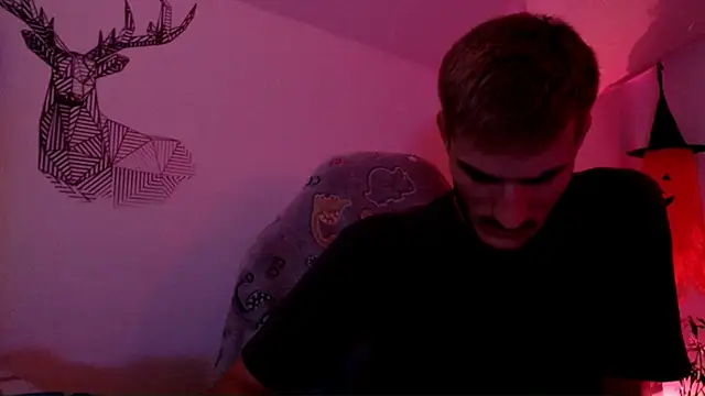 yoyoboy988 online show from 09-29-25, 08:24